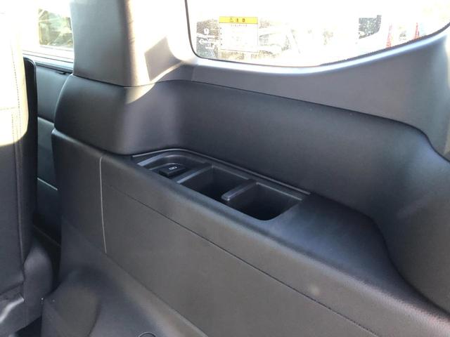 ステップワゴン ｅ：ＨＥＶスパーダ　全周囲カメラ　ナビ　クリアランスソナー　オートクルーズコントロール　レーンアシスト　衝突被害軽減システム　両側電動スライドドア　オートライト　ＬＥＤヘッドランプ　電動リアゲート　スマートキー（19枚目）