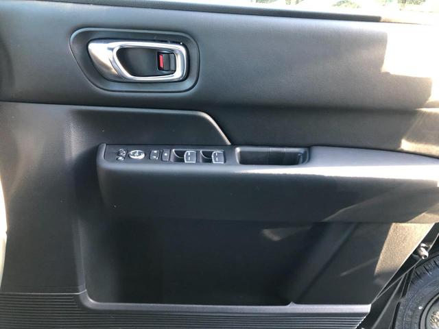 ステップワゴン ｅ：ＨＥＶスパーダ　全周囲カメラ　ナビ　クリアランスソナー　オートクルーズコントロール　レーンアシスト　衝突被害軽減システム　両側電動スライドドア　オートライト　ＬＥＤヘッドランプ　電動リアゲート　スマートキー（43枚目）