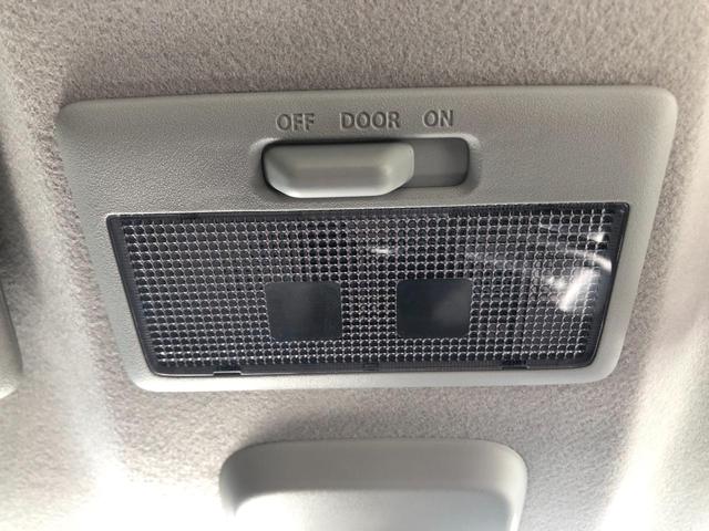 ワゴンＲ ハイブリッドＦＸ　クリアランスソナー　レーンアシスト　衝突被害軽減システム　オートライト　スマートキー　アイドリングストップ　電動格納ミラー　シートヒーター　ベンチシート　ＣＶＴ　盗難防止システム　ＡＢＳ　ＥＳＣ　ＣＤ（30枚目）