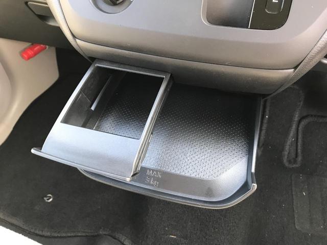 デイズ Ｓ　クリアランスソナー　衝突被害軽減システム　オートライト　キーレスエントリー　アイドリングストップ　電動格納ミラー　ベンチシート　ＣＶＴ　盗難防止システム　ＡＢＳ　ＥＳＣ　ＣＤ　衝突安全ボディ　エアコン（35枚目）