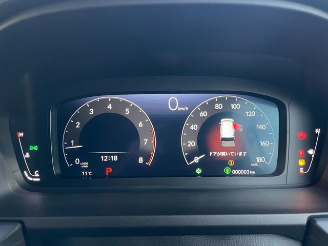 ステップワゴン スパーダ クリアランスソナー オートクルーズコントロール レーンアシスト 衝突被害軽減システム 両側電動スライドドア オートライト LEDヘッドランプ スマートキー 電動格納ミラー シートヒーター 3列シート(43枚目)