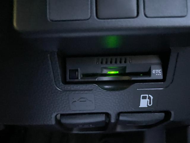 ルーミー カスタムＧ　ドライブレコーダー　ＥＴＣ　バックカメラ　ＴＶ　両側電動スライドドア　クリアランスソナー　オートクルーズコントロール　衝突被害軽減システム　アルミホイール　オートライト　ＬＥＤヘッドランプ（6枚目）