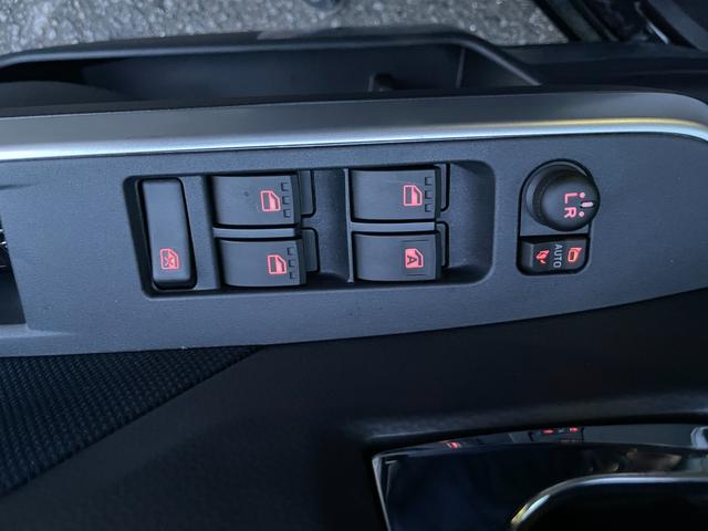 ルーミー カスタムＧ　ドライブレコーダー　ＥＴＣ　バックカメラ　ＴＶ　両側電動スライドドア　クリアランスソナー　オートクルーズコントロール　衝突被害軽減システム　アルミホイール　オートライト　ＬＥＤヘッドランプ（37枚目）