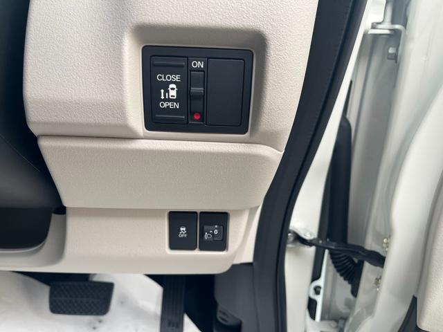 Ｎ－ＢＯＸ ベースグレード　バックカメラ　両側スライド・片側電動　クリアランスソナー　オートクルーズコントロール　レーンアシスト　衝突被害軽減システム　オートライト　ＬＥＤヘッドランプ　スマートキー　アイドリングストップ（9枚目）