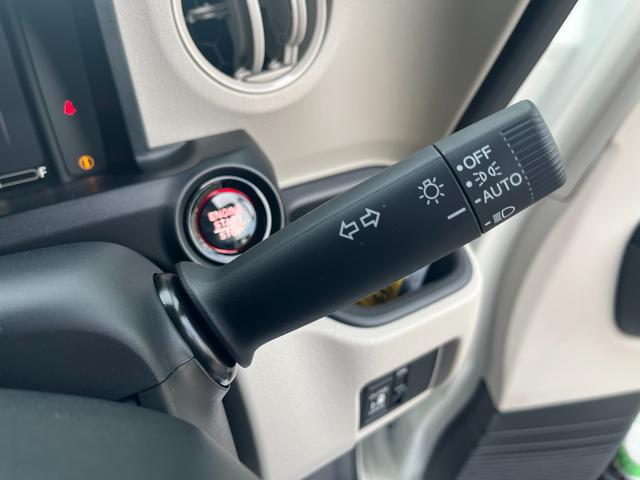 Ｎ－ＢＯＸ ベースグレード　バックカメラ　両側スライド・片側電動　クリアランスソナー　オートクルーズコントロール　レーンアシスト　衝突被害軽減システム　オートライト　ＬＥＤヘッドランプ　スマートキー　アイドリングストップ（28枚目）