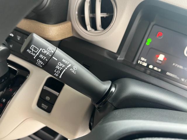 Ｎ－ＢＯＸ ベースグレード　バックカメラ　両側スライド・片側電動　クリアランスソナー　オートクルーズコントロール　レーンアシスト　衝突被害軽減システム　オートライト　ＬＥＤヘッドランプ　スマートキー　アイドリングストップ（29枚目）