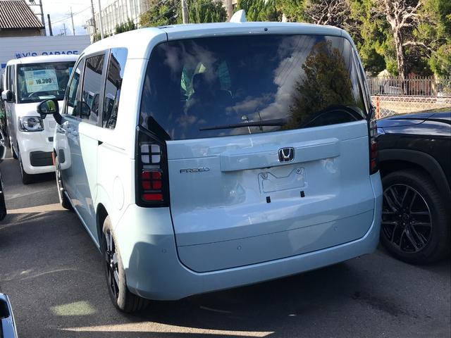 フリード エアー　ＥＸ　クリアランスソナー　オートクルーズコントロール　レーンアシスト　衝突被害軽減システム　両側電動スライドドア　ＬＥＤヘッドランプ　スマートキー　電動格納ミラー　シートヒーター　３列シート　ウォークスルー（20枚目）