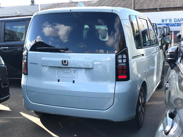 フリード エアー　ＥＸ　クリアランスソナー　オートクルーズコントロール　レーンアシスト　衝突被害軽減システム　両側電動スライドドア　ＬＥＤヘッドランプ　スマートキー　電動格納ミラー　シートヒーター　３列シート　ウォークスルー（22枚目）