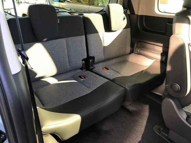 フリード エアー　ＥＸ　クリアランスソナー　オートクルーズコントロール　レーンアシスト　衝突被害軽減システム　両側電動スライドドア　ＬＥＤヘッドランプ　スマートキー　電動格納ミラー　シートヒーター　３列シート　ウォークスルー（40枚目）