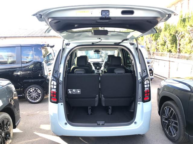 フリード エアー　ＥＸ　クリアランスソナー　オートクルーズコントロール　レーンアシスト　衝突被害軽減システム　両側電動スライドドア　ＬＥＤヘッドランプ　スマートキー　電動格納ミラー　シートヒーター　３列シート　ウォークスルー（46枚目）