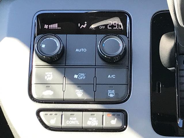 フリード エアー　ＥＸ　クリアランスソナー　オートクルーズコントロール　レーンアシスト　衝突被害軽減システム　両側電動スライドドア　ＬＥＤヘッドランプ　スマートキー　電動格納ミラー　シートヒーター　３列シート　ウォークスルー（9枚目）