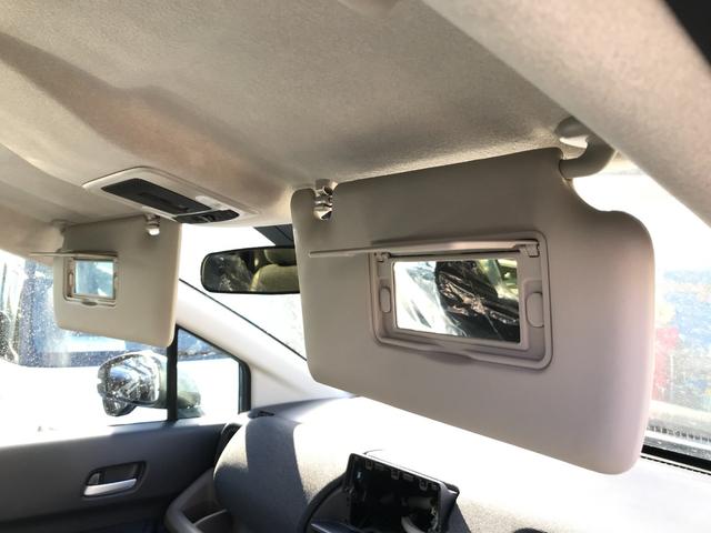 フリード エアー　ＥＸ　クリアランスソナー　オートクルーズコントロール　レーンアシスト　衝突被害軽減システム　両側電動スライドドア　ＬＥＤヘッドランプ　スマートキー　電動格納ミラー　シートヒーター　３列シート　ウォークスルー（41枚目）