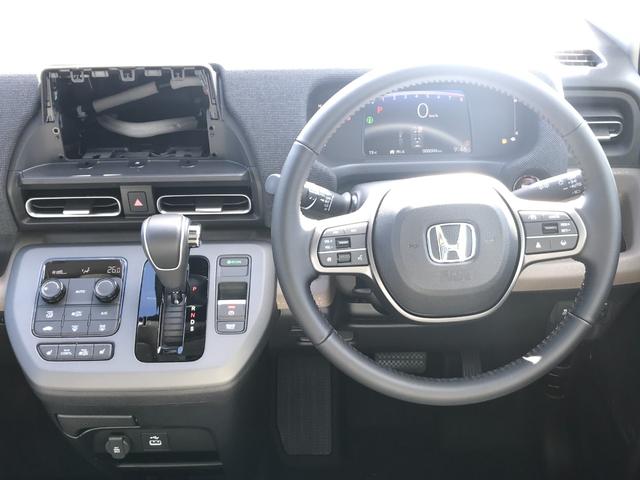 フリード エアー　ＥＸ　クリアランスソナー　オートクルーズコントロール　衝突被害軽減システム　両側電動スライドドア　オートライト　ＬＥＤヘッドランプ　スマートキー　電動格納ミラー　シートヒーター　３列シート　ウォークスルー（33枚目）