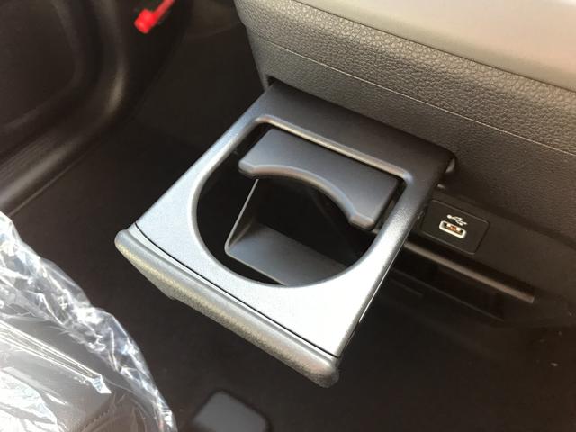 フリード エアー　ＥＸ　クリアランスソナー　オートクルーズコントロール　衝突被害軽減システム　両側電動スライドドア　オートライト　ＬＥＤヘッドランプ　スマートキー　電動格納ミラー　シートヒーター　３列シート　ウォークスルー（45枚目）