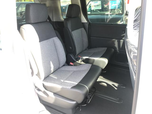 フリード エアー　ＥＸ　クリアランスソナー　オートクルーズコントロール　衝突被害軽減システム　両側電動スライドドア　オートライト　ＬＥＤヘッドランプ　スマートキー　電動格納ミラー　シートヒーター　３列シート　ウォークスルー（46枚目）