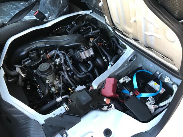 ハイエースバン ロングＤＸ　ＧＬパッケージ　ＥＴＣ　クリアランスソナー　レーンアシスト　衝突被害軽減システム　両側スライドドア　オートマチックハイビーム　オートライト　キーレスエントリー　電動格納ミラー　ＡＴ　１００Ｖ電源（32枚目）