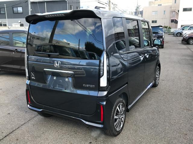 Ｎ－ＢＯＸカスタム ベースグレード　両側スライド・片側電動　クリアランスソナー　オートクルーズコントロール　レーンアシスト　衝突被害軽減システム　オートライト　ＬＥＤヘッドランプ　スマートキー　アイドリングストップ　電動格納ミラー（22枚目）