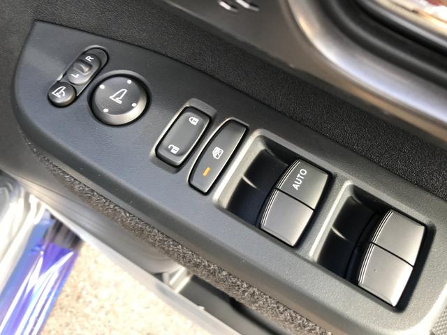 Ｎ－ＢＯＸカスタム ベースグレード　両側スライド・片側電動　クリアランスソナー　オートクルーズコントロール　レーンアシスト　衝突被害軽減システム　ＬＥＤヘッドランプ　スマートキー　アイドリングストップ　電動格納ミラー　シートヒーター（16枚目）