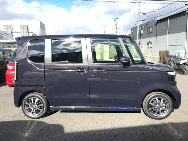 Ｎ－ＢＯＸカスタム ベースグレード　両側スライド・片側電動　クリアランスソナー　オートクルーズコントロール　レーンアシスト　衝突被害軽減システム　ＬＥＤヘッドランプ　スマートキー　アイドリングストップ　電動格納ミラー　シートヒーター（26枚目）