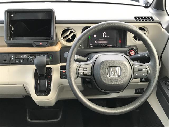 Ｎ－ＢＯＸ ベースグレード　両側スライド・片側電動　クリアランスソナー　オートクルーズコントロール　レーンアシスト　衝突被害軽減システム　オートライト　ＬＥＤヘッドランプ　スマートキー　アイドリングストップ　電動格納ミラー（8枚目）