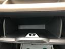 ｅ：ＨＥＶエアー　登録済未使用車　バックカメラ　クリアランスソナー　オートクルーズコントロール　レーンアシスト　衝突被害軽減システム　両側電動スライドドア　オートライト　ＬＥＤヘッドランプ　電動格納ミラー　３列シート（26枚目）