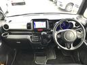運転者にとっては日々使用することとなる運転席です。運転席が快適だと運転に集中することができますね。