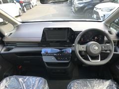 車を運転する際には運転席の存在は欠かせません。なのでしっかりとチェックしたいポイントですね。 2