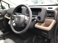 当店のお車をご覧いただきましてありがとうございます。お車についてのご質問やお見積りのご依頼、ご購入にあたってのご相談などお気軽にお問い合わせ下さい！ 4