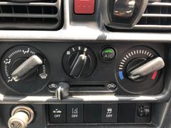 �ڥ졼�󥢥����ȡ�������˥����Ǽ�����ǧ�������������æ�������ʤȤ��˷����ȯ�����ꡢ����˿ʤ�ǥ��ƥ����������Ԥä��ꤹ�뵡ǽ�� 4