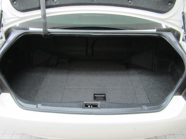クラウンマジェスタ Ｆバージョン　衝突回避システム　Ｐシート　クルコン　ＤＶＤ可　Ｗエアコン　ＥＴＣ車載器　Ｓキー　黒革シート　エアコン　ＬＥＤライト　盗難防止システム　キーレス　エアバッグ　ナビＴＶ　横滑防止　ドラレコ　ムーンルーフ（32枚目）
