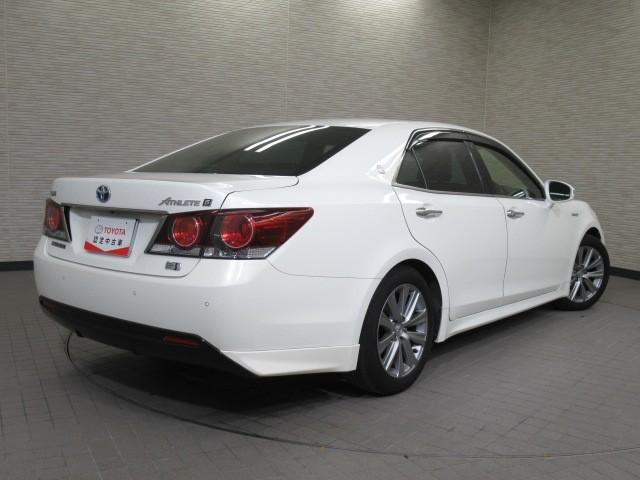 クラウンハイブリッド アスリートS J-フロンティア 革 地デジ クルコン LEDヘッドライト アルミホイール 電動シート 盗難防止装置 ETC車載器 キーレス ABS ナビ&TV メモリーナビ ドラレコ 横滑り防止機能 DVD バックカメラ エアコン(6枚目)