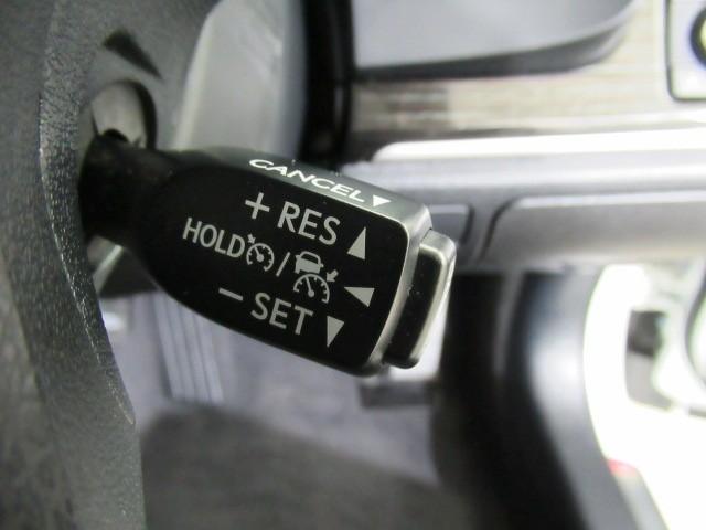 クラウンハイブリッド アスリートS J-フロンティア 革 地デジ クルコン LEDヘッドライト アルミホイール 電動シート 盗難防止装置 ETC車載器 キーレス ABS ナビ&TV メモリーナビ ドラレコ 横滑り防止機能 DVD バックカメラ エアコン(14枚目)