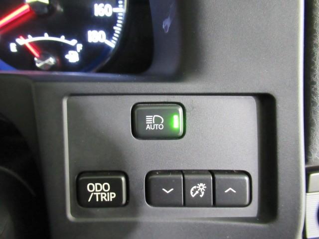 クラウンハイブリッド アスリートS J-フロンティア 革 地デジ クルコン LEDヘッドライト アルミホイール 電動シート 盗難防止装置 ETC車載器 キーレス ABS ナビ&TV メモリーナビ ドラレコ 横滑り防止機能 DVD バックカメラ エアコン(16枚目)