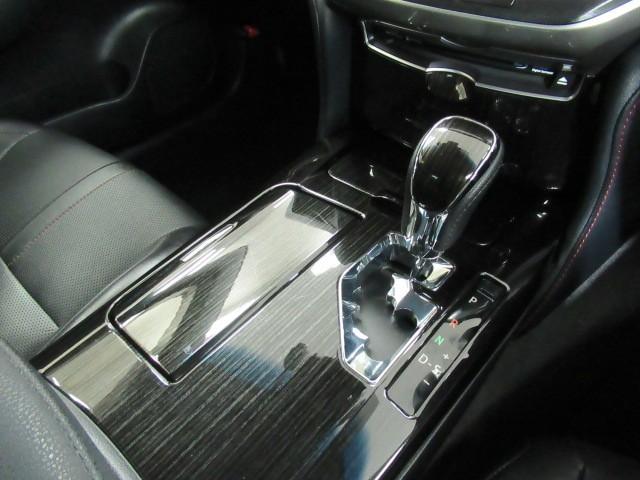 クラウンハイブリッド アスリートS J-フロンティア 革 地デジ クルコン LEDヘッドライト アルミホイール 電動シート 盗難防止装置 ETC車載器 キーレス ABS ナビ&TV メモリーナビ ドラレコ 横滑り防止機能 DVD バックカメラ エアコン(25枚目)