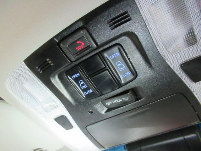 アルファード ２．５Ｓ　両側電動パワースライドドア　地上デジタル　Ｗエアコン　フルオートエアコン　盗難防止システム　横滑り防止　ＡＷ　クルーズＣ　ナビ＆ＴＶ　パワーステアリング　メモリナビ　ＬＥＤランプ　キーレスエントリー（23枚目）