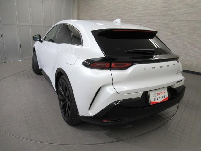 クラウンスポーツ Ｚ　ムーンルーフ　ＡＷＤ　フルセグテレビ　１オーナー　ＥＴＣ車載器　ＴＶナビ　クルコン　横滑り防止装置　エアバッグ　本革　ＡＣ１００Ｖ　メモリナビ　ドラレコ　キーレス　盗難防止装置　ＡＢＳ　アルミ（6枚目）