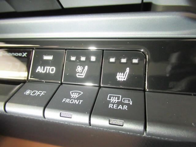 クラウンスポーツ Ｚ　ムーンルーフ　ＡＷＤ　フルセグテレビ　１オーナー　ＥＴＣ車載器　ＴＶナビ　クルコン　横滑り防止装置　エアバッグ　本革　ＡＣ１００Ｖ　メモリナビ　ドラレコ　キーレス　盗難防止装置　ＡＢＳ　アルミ（22枚目）