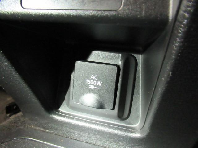 アウトランダーＰＨＥＶ Ｐ　横滑り防止　ワンオーナ　デュアルエアコン　１００Ｖ　ＥＴＣ車載器　フルセグＴＶ　パワーシート　ＬＥＤヘッドライト　４ＷＤ　メモリーナビ　ＡＢＳ　Ｂカメ　アルミ　オートクルーズコントロール　キーレス（31枚目）