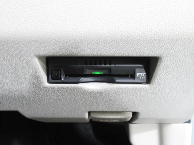 パッソ X ETC車載器 デュアルエアバッグ i-stop エアコン 盗難防止装置 ABS 横滑り防止機能 キーフリーシステム メモリナビ パワーウィンドウ パワーステアリング スマートキー エアバッグ(12枚目)