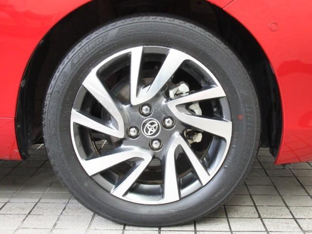 アクア Z LEDヘッドライト スマートキー 100V電源 イモビライザー アルミホイール オートクルーズコントロール エアコン ESC ナビ カーテンエアバッグ ETC キーレス パワーウインドウ ABS(7枚目)