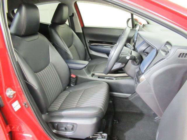 アクア Z LEDヘッドライト スマートキー 100V電源 イモビライザー アルミホイール オートクルーズコントロール エアコン ESC ナビ カーテンエアバッグ ETC キーレス パワーウインドウ ABS(8枚目)