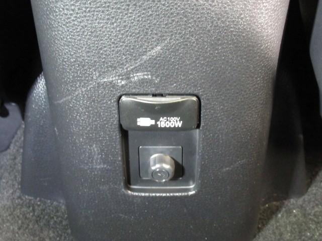 アクア Z LEDヘッドライト スマートキー 100V電源 イモビライザー アルミホイール オートクルーズコントロール エアコン ESC ナビ カーテンエアバッグ ETC キーレス パワーウインドウ ABS(26枚目)