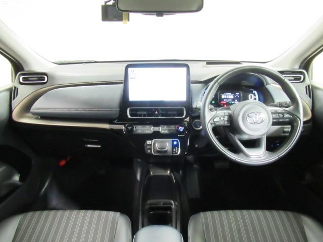 アクア Z LEDヘッドライト スマートキー 100V電源 イモビライザー アルミホイール オートクルーズコントロール エアコン ESC ナビ カーテンエアバッグ ETC キーレス パワーウインドウ ABS(27枚目)