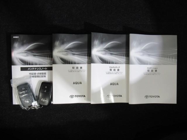 アクア Z LEDヘッドライト スマートキー 100V電源 イモビライザー アルミホイール オートクルーズコントロール エアコン ESC ナビ カーテンエアバッグ ETC キーレス パワーウインドウ ABS(32枚目)