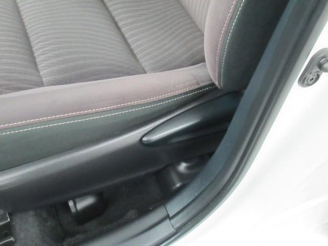 アクア G 誤発進抑制機能 バックモニタ セキュリティー デュアルエアバック ナビTV パワーウィンドウ 1オーナ- ESC ATエアコン ABS パワーステアリング オートクルーズ 運転席エアバッグ ETC(31枚目)