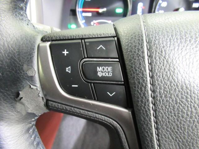 クラウンハイブリッド アスリートS ブラックスタイル キーレスエントリー 横滑り防止 ナビTV オートクルーズ フルセグテレビ 本革 エアコン AW Bカメラ カーテンエアバッグ スマキー DVD再生 ワンオーナー ABS 盗難防止システム ETC車載器(15枚目)