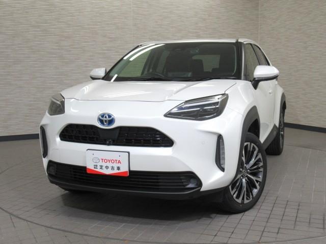 ヤリスクロス ハイブリッドZ インテリジェントキー アルミホイル LEDライト 1オ-ナ- リアカメラ クルーズコントロール 横滑り防止システム 電動シ-ト パワステ オートエアコン キーフリー イモビライザ ETC付き ABS(4枚目)