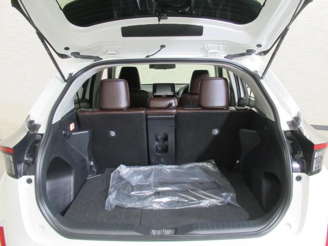 ヤリスクロス ハイブリッドZ インテリジェントキー アルミホイル LEDライト 1オ-ナ- リアカメラ クルーズコントロール 横滑り防止システム 電動シ-ト パワステ オートエアコン キーフリー イモビライザ ETC付き ABS(28枚目)