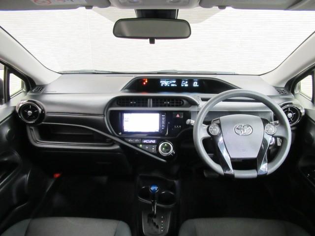 アクア Sスタイルブラック バックモニタ- ナビTV イモビライザー LEDライト スマートキープッシュスタート 1オーナー Wエアバッグ キーフリ メモリーナビゲーション 横滑り防止装置付き 1セグ フルオートエアコン ABS(26枚目)