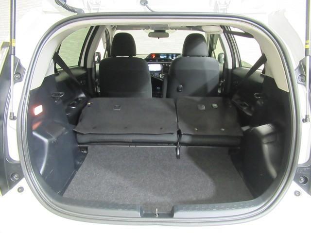 アクア Sスタイルブラック バックモニタ- ナビTV イモビライザー LEDライト スマートキープッシュスタート 1オーナー Wエアバッグ キーフリ メモリーナビゲーション 横滑り防止装置付き 1セグ フルオートエアコン ABS(28枚目)